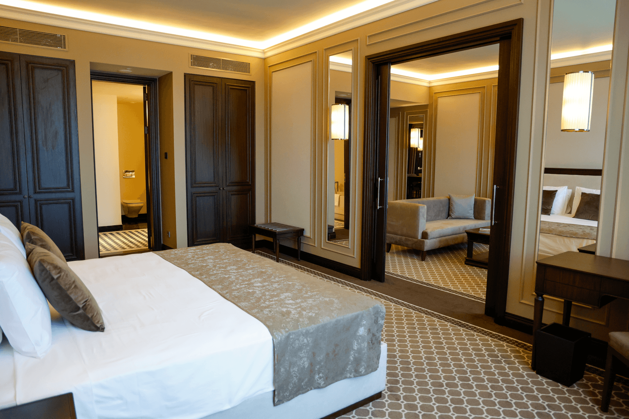 Picture of King Suite