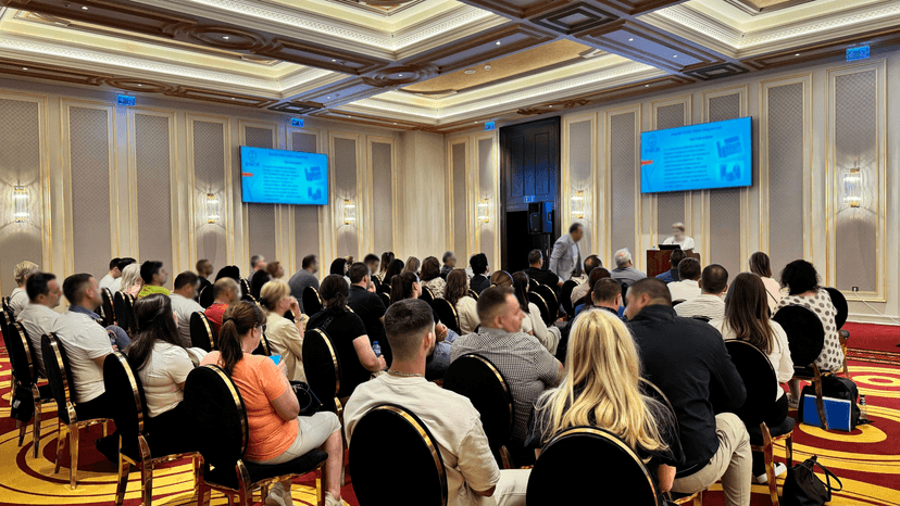 Image of the presentation room