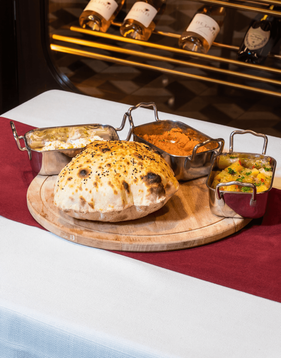 Image of the Aurum food